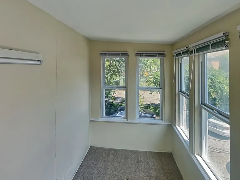 308 14th Ave — Photo 10