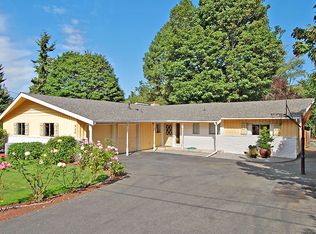 910 10th Ave N, Edmonds, WA 98020