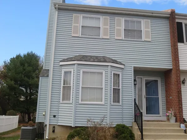 30 Cartier Ct, Newark, DE 19711