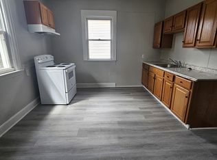 742 Elm St #R02, New Haven, CT 06511