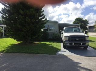 9 Madrid Ln, Port St Lucie, FL 34952