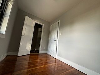5th image of 2858 Hylan Blvd #B63