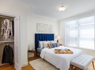 50 Thornton Rd #303, Chestnut Hill, MA 02467