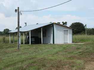 17298 Englin Rd, Winnie, TX 77665