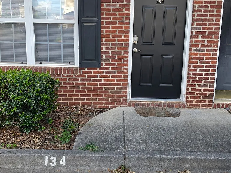 134 Point Place Dr — Photo 26