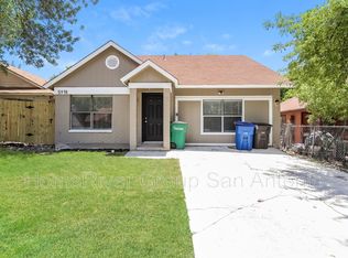 5918 Catalina Sunrise Dr, San Antonio, TX 78244