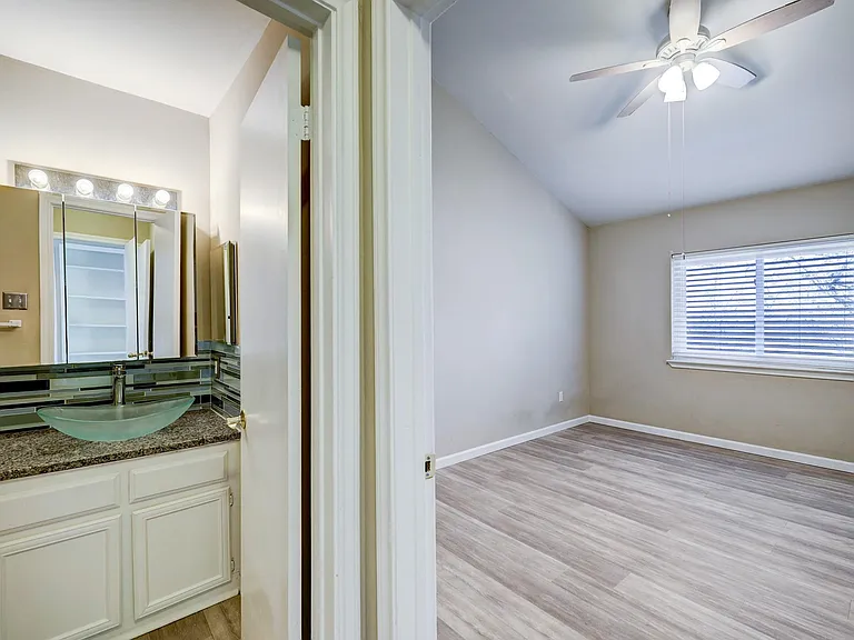 3500 Tangle Brush Dr #119 — Photo 13