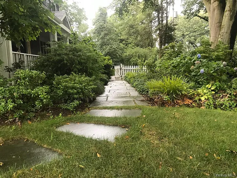 21 Westbank Rd — Photo 20