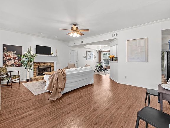 5th image of 466 Cedar Grove Ln