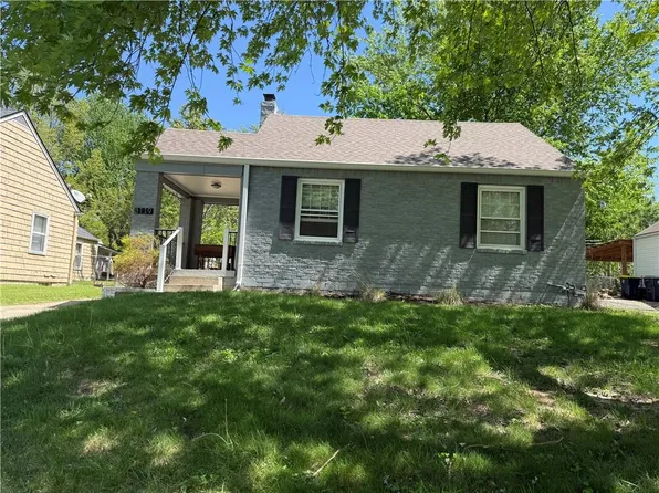 8119 Madison Ave, Kansas City, MO 64114