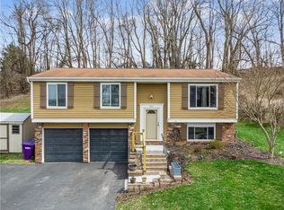 222 Rampart Blvd, New Kensington, PA 15068