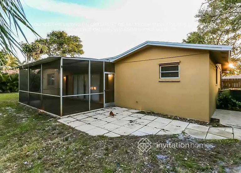 520 NW 43rd Ave — Photo 17