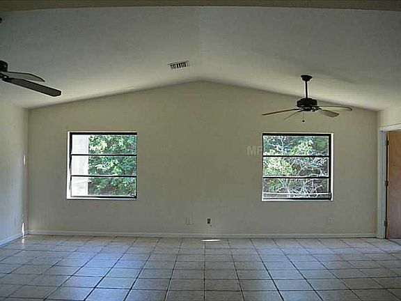 5th image of 18249 Steele Ave