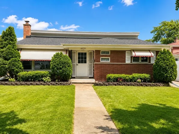 10525 S Kildare Ave, Oak Lawn, IL 60453