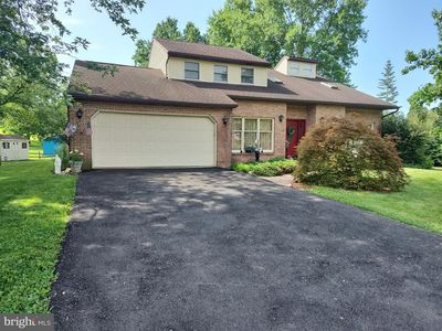 121 Green Rd, Reading, PA, 19606