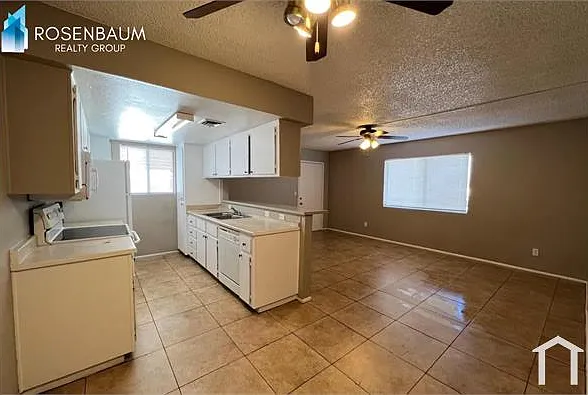 860 E Brown Rd #23 — Photo 2