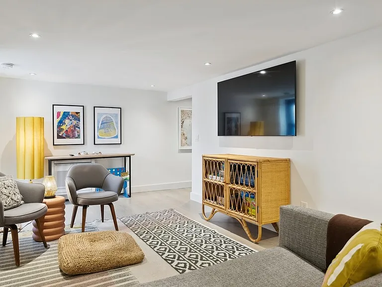 48 Seabright Ave — Photo 15