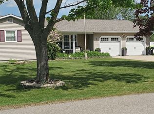 726 Wadsworth St, East Tawas, MI 48730