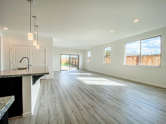 4th image of 2795 Kordia Ct