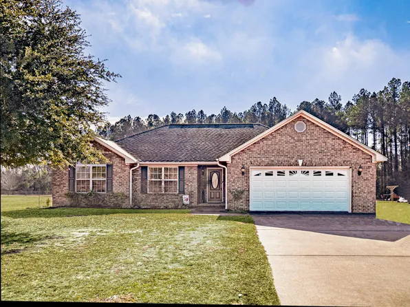 3910 Cantle Dr, Dalzell, SC 29040