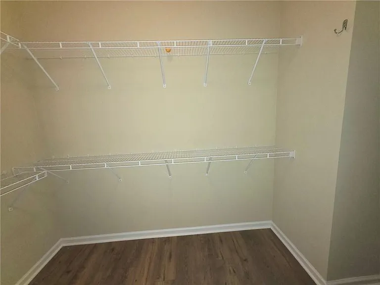 113 Macalester Dr — Photo 27