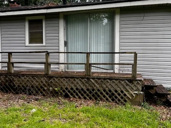 723 Gorton Rd, Doyline, LA 71023