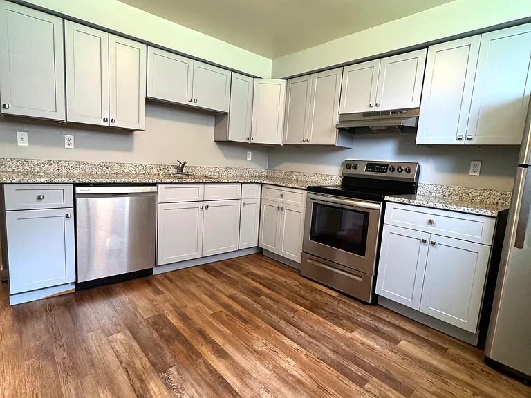 The Providence Apartments — Photo 34