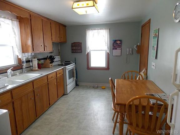 4th image of 307 Floradale Ave