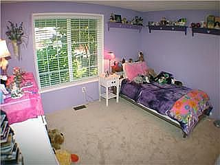 3rd image of 1112 SE 132nd Ave