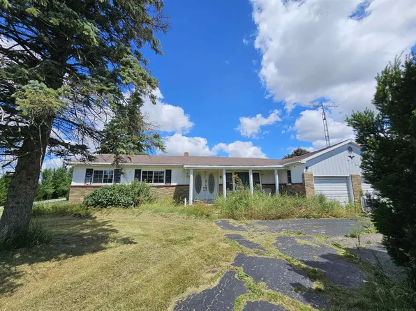 5614 Marlette Rd, Marlette, MI 48453