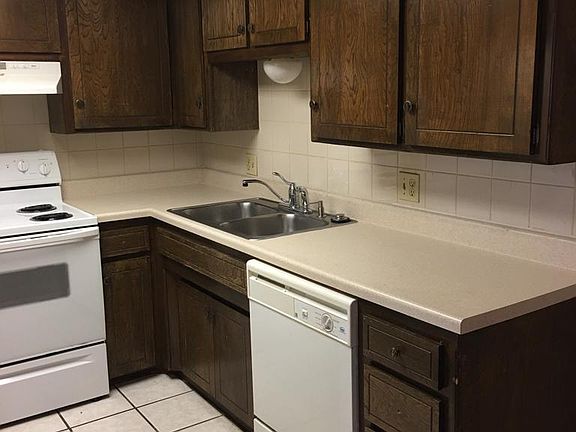 4th image of 6554 N Meridian Ave APT 210
