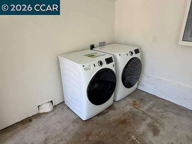 1500 Carmel Dr — Photo 15