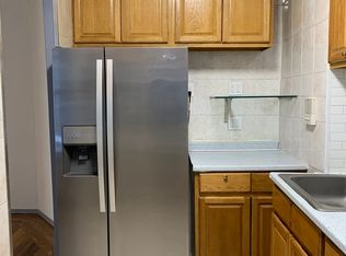 48-48 48th St #1F, Woodside, NY 11377