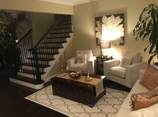 49 W Summit Dr, Redwood City, CA 94062