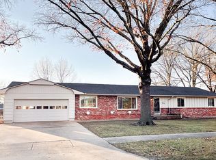 1610 S Maple St, Ottawa, KS 66067