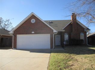 2712 Cimarron Dr, Norman, OK 73071