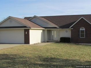 121 Leatherwood Creek Est, Bedford, IN 47421