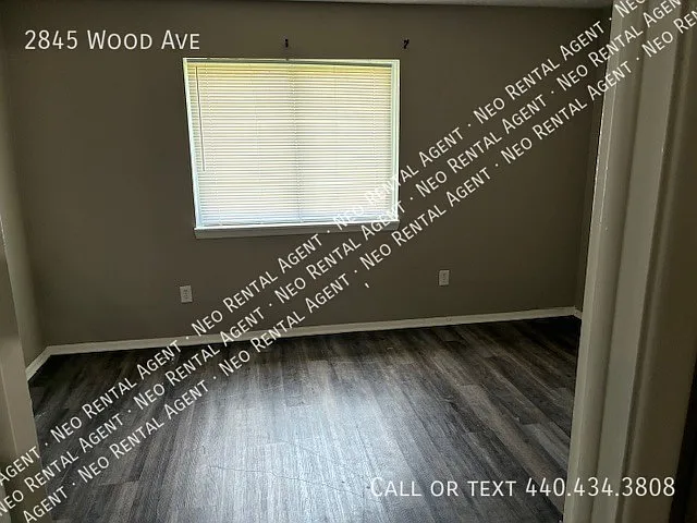 2845 Wood Ave — Photo 4