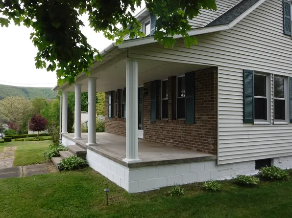 392 N Hunter Hwy, Drums, PA 18222