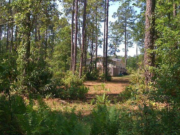 2nd image of 1579 Sharon Ln