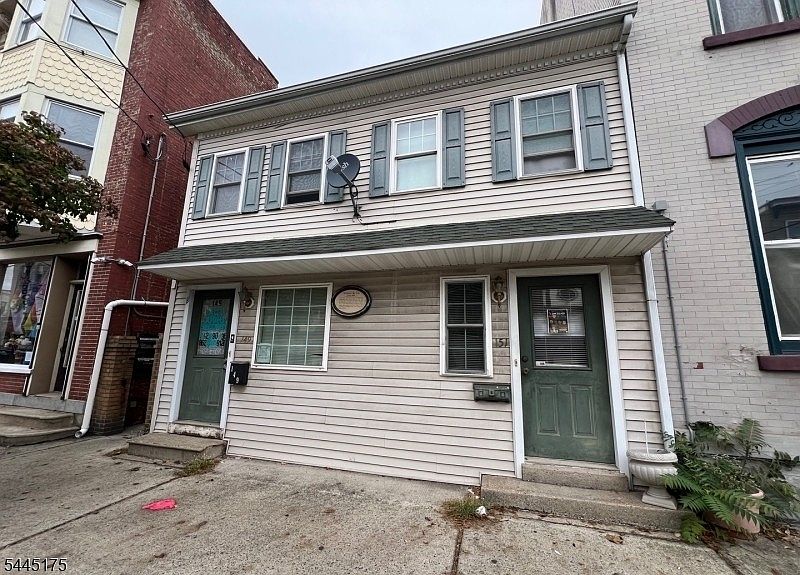 1st image of 151 S Main St