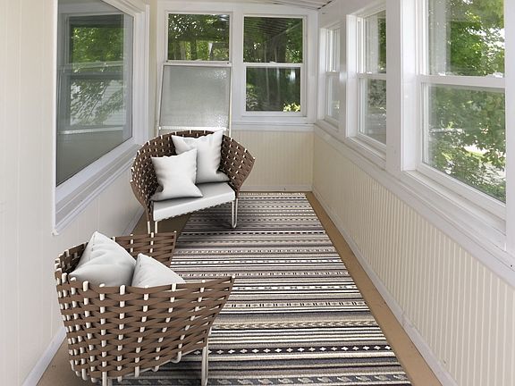 Sun/Florida Room