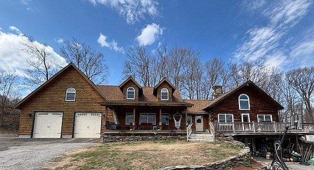 1st image of 544 South Rd