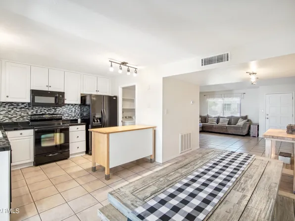 5968 N 83RD Street, Scottsdale, AZ 85250