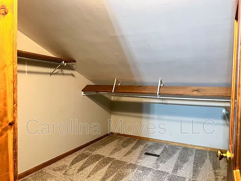 214 Brookside Dr — Photo 15