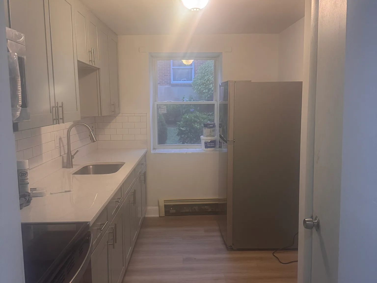 1 bed, 715 sqft, $2,259 — Photo 2