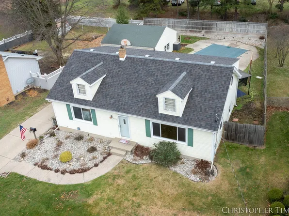 2508 Newstead Ave SW, Wyoming, MI 49509