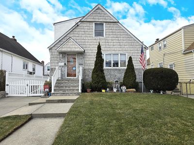 162-38 98th Street, Jamaica, NY, 11414