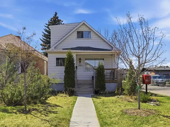 2801 E 26a St SW, Calgary, AB T3E 2C8