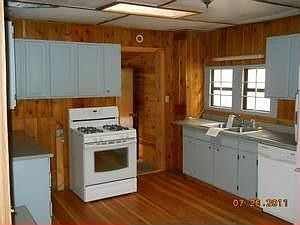 2nd image of 907 N Fork Rd